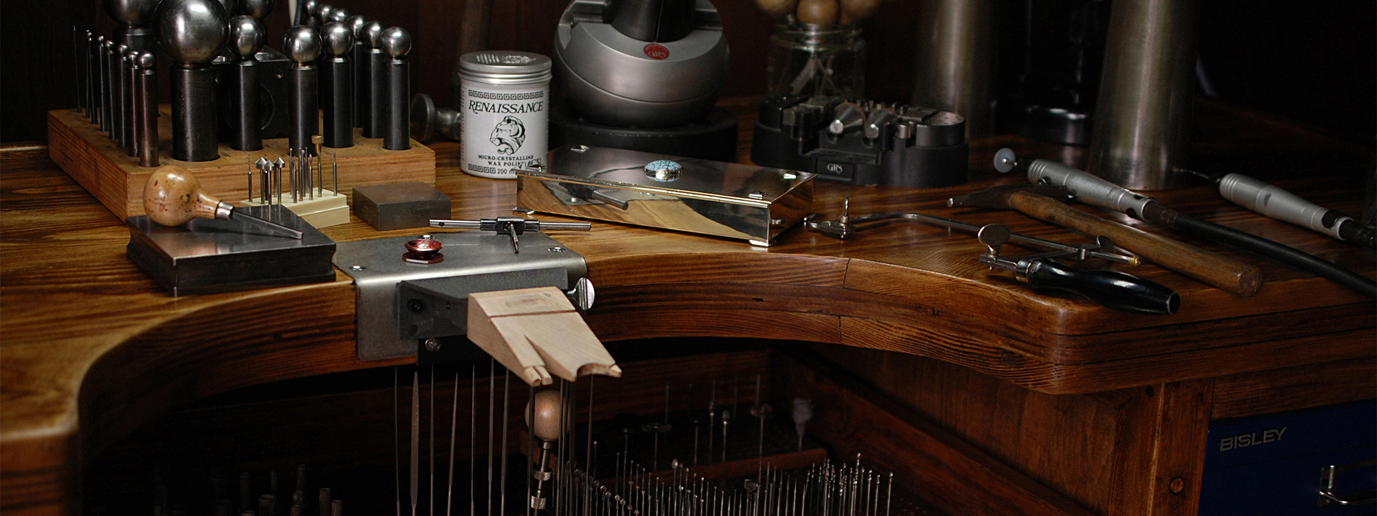 Jewellery work bench